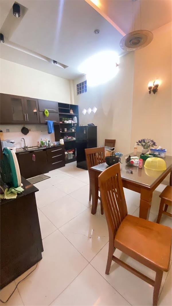 🏠 Bán nhà Gò Vấp, hẻm xe hơi Nguyễn Văn Khối, 106M²( 6 x 17), 3 tầng, 4 Pn, hơn 7 tỷ TL - Ảnh 2